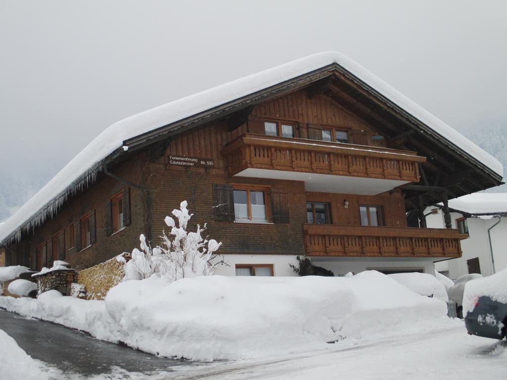 Haus Schneider Apartman Andelsbuch Szoba fotó