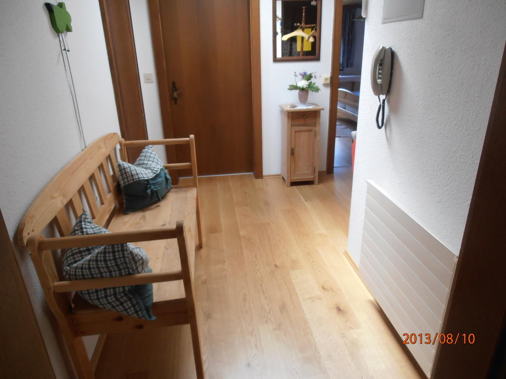Haus Schneider Apartman Andelsbuch Szoba fotó